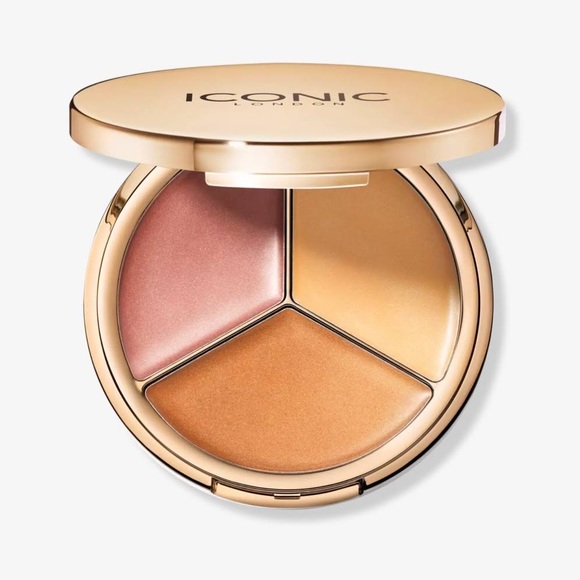 ICONIC London Other - 💞Host Pick!💗 NIB💫 Iconic London Dewy Glow Highlighter
